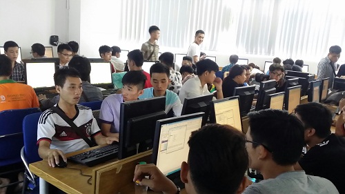 Khoa Công nghệ thông tin đầu tư chiều sâu phục vụ đào tạo