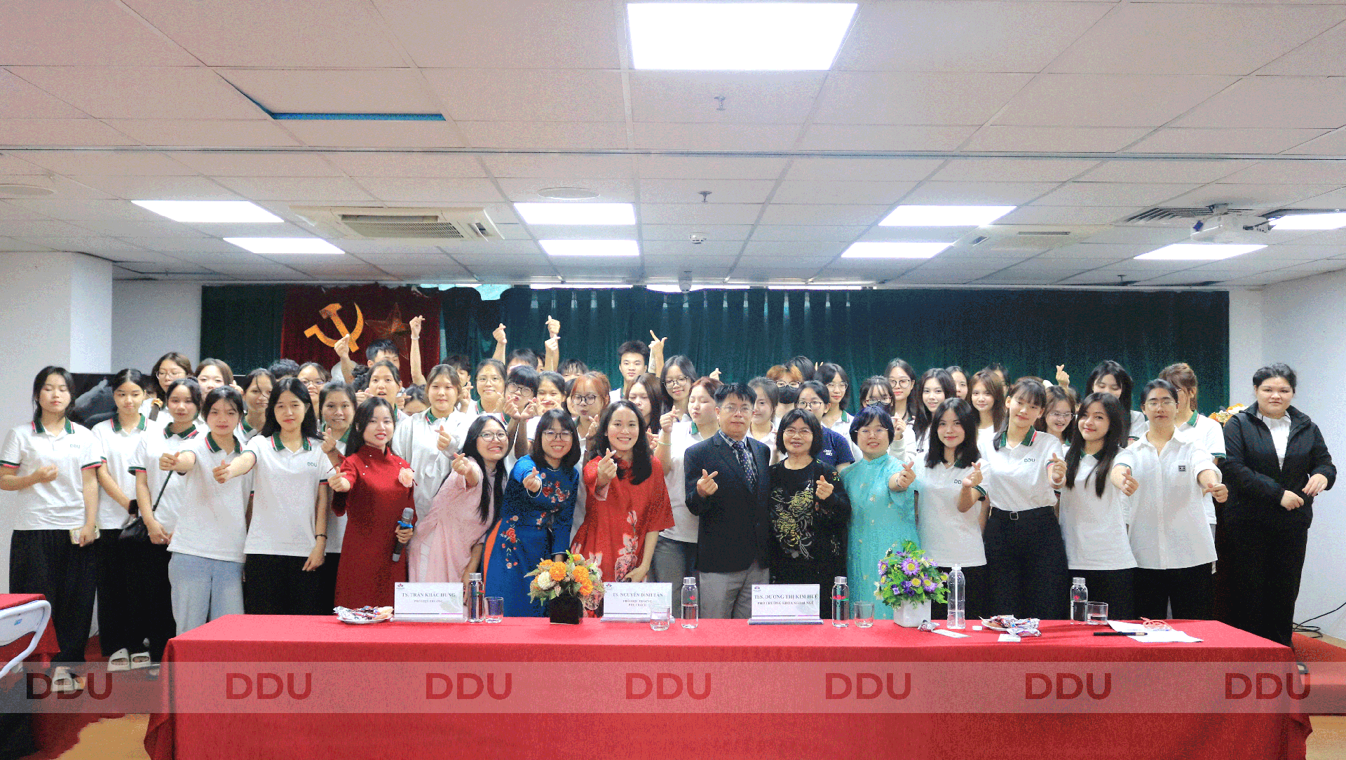 Ngày hội văn hóa Trung Quốc - Sắc màu thanh xuân của sinh viên K30 Trường Đại học Đông Đô