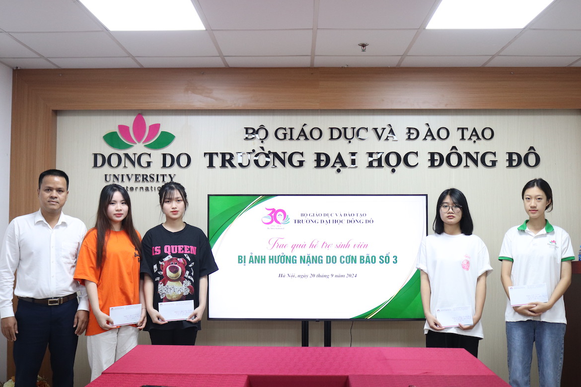 Đại học Đông Đô chung tay hỗ trợ sinh viên vượt qua khó khăn sau bão số 3