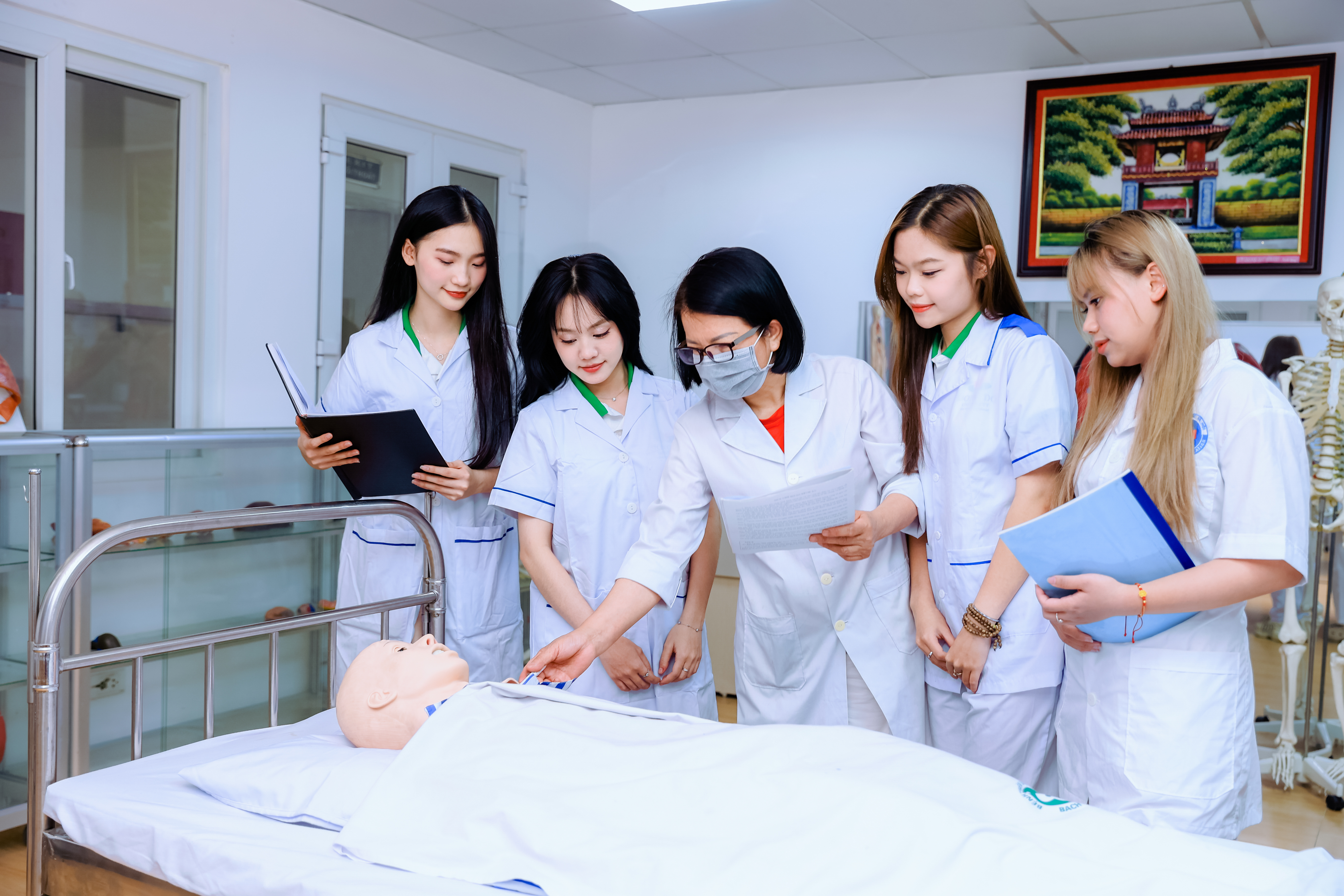 Khung chương trình đào tạo ngành Điều dưỡng 