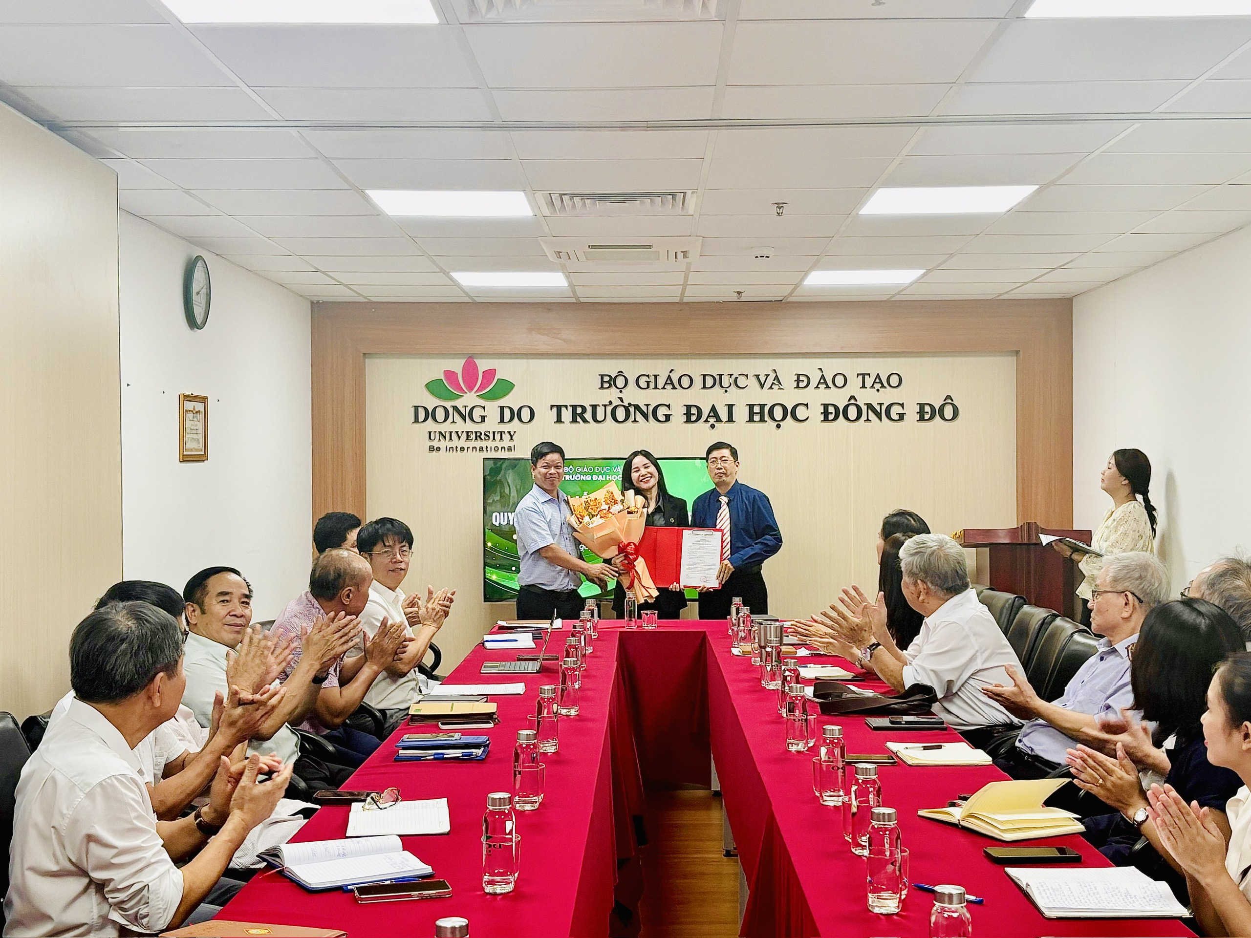 Trường Đại học Đông Đô công bố Quyết định Bổ nhiệm Phó Hiệu Trưởng