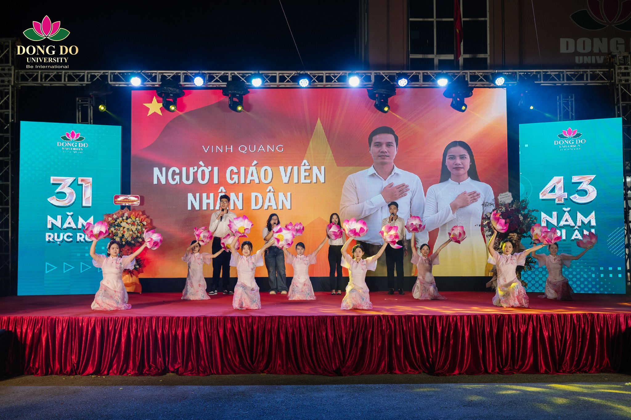 Sinh vi&ecirc;n Khoa Khoa học X&atilde; hội &ndash; &ldquo;Vinh quang người gi&aacute;o vi&ecirc;n nh&acirc;n d&acirc;n&rdquo;