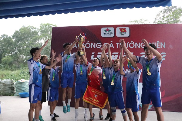 t&agrave;i ch&iacute;nh ng&acirc;n h&agrave;ng 2