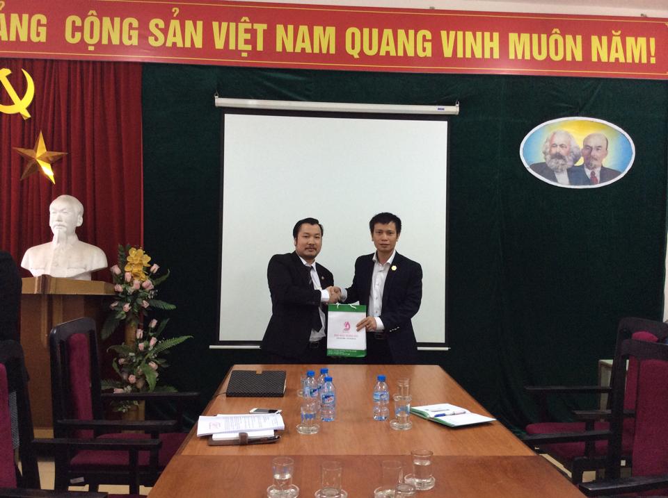 dai-hoc-dong-do-voi-trien-vong-phat-trien-nghe-nghiep-cho-sinh-vien-khoa-quan-tri-kinh-doanh