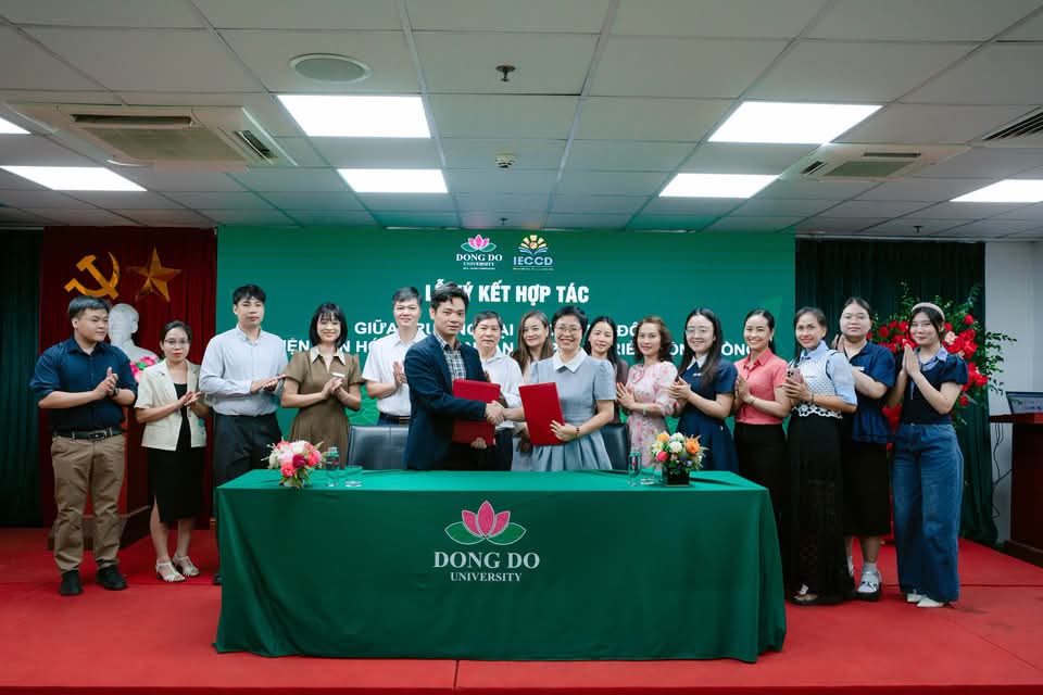 truong-dai-hoc-dong-do-ky-ket-hop-tac-voi-vien-van-hoa-doanh-nhan-va-phat-trien-cong-dong-mo-rong-ket-noi-thuc-day-dao-tao-va-nghien-cuu-gan-voi-thuc-tien